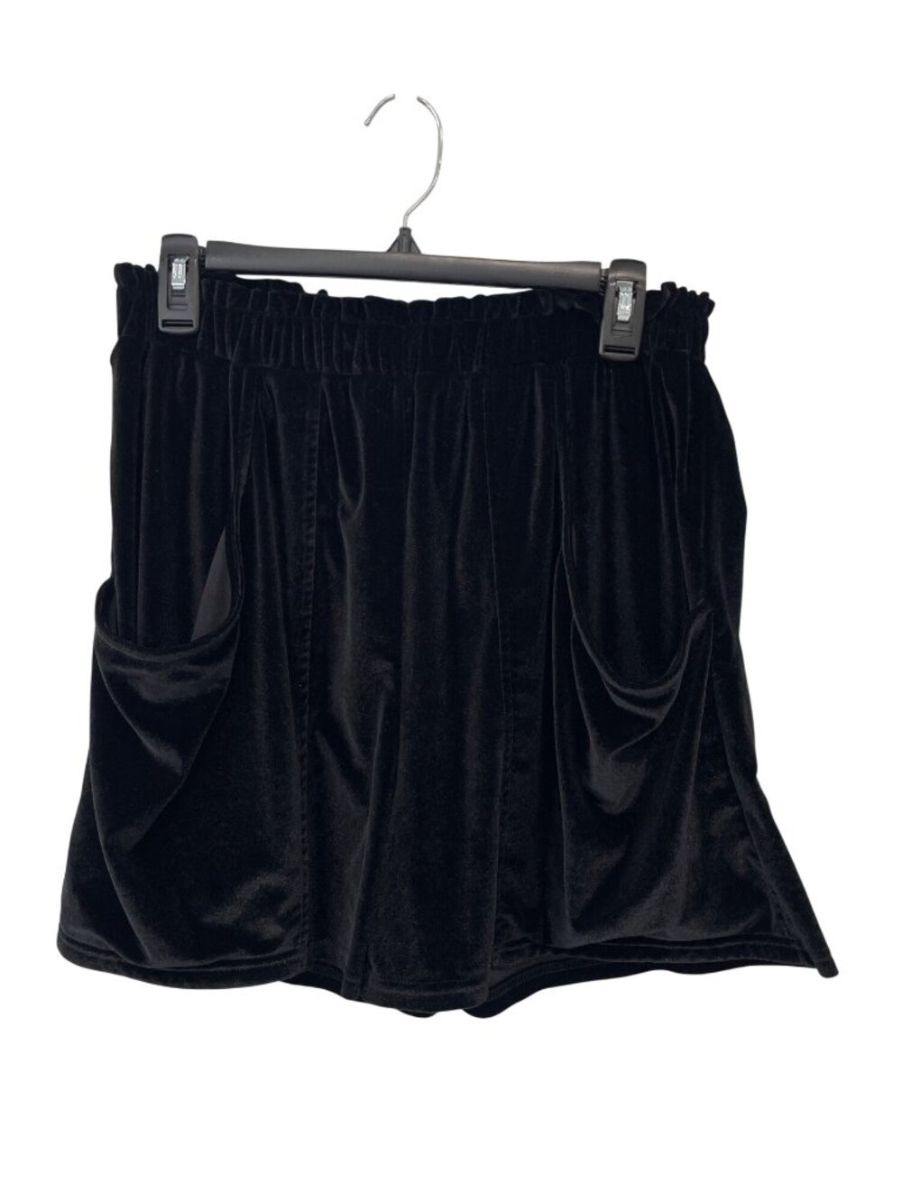 Vada Winter Shorts Medium Velvet Pull On Paperbag Elastic Waist Black Loungewear